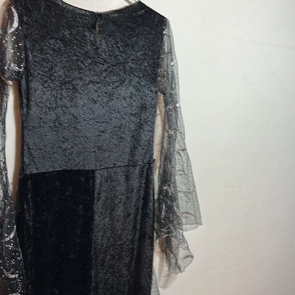 6 Hr. Sale Halloween long dress - Picture 7 of 9